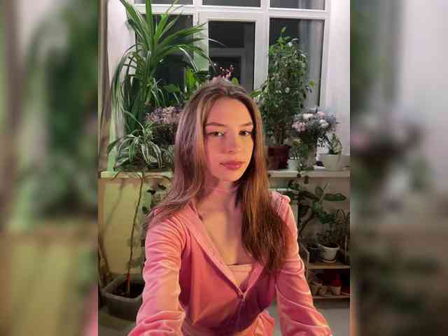 WednesdayFridayAddams webcam