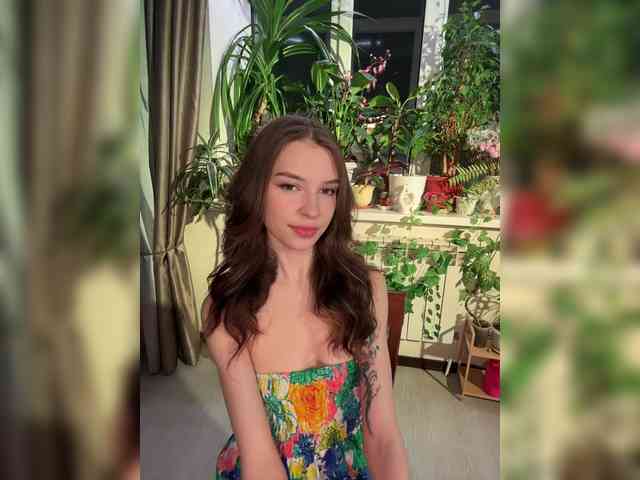 WednesdayFridayAddams webcam