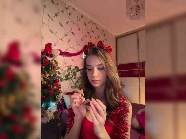 WednesdayFridayAddams webcam