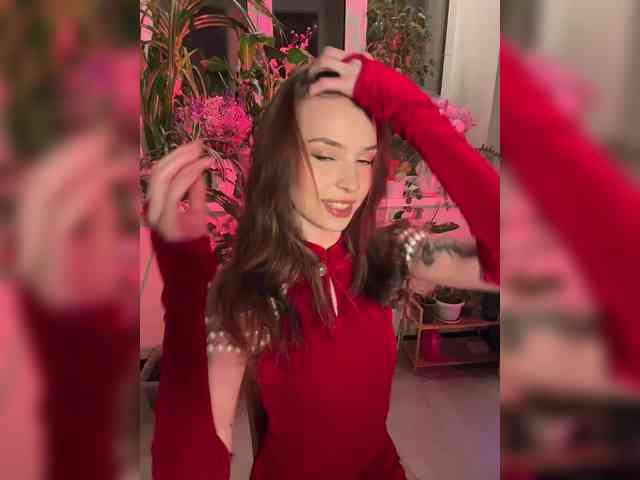 WednesdayFridayAddams webcam