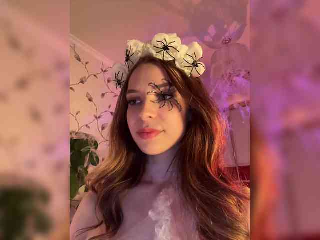 WednesdayFridayAddams webcam