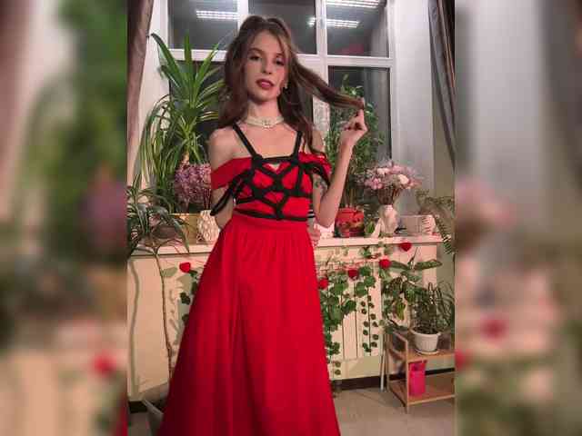 WednesdayFridayAddams webcam