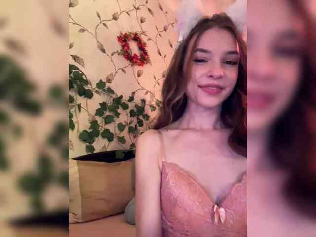 CutieDollBC Live Webcam on BongaCams