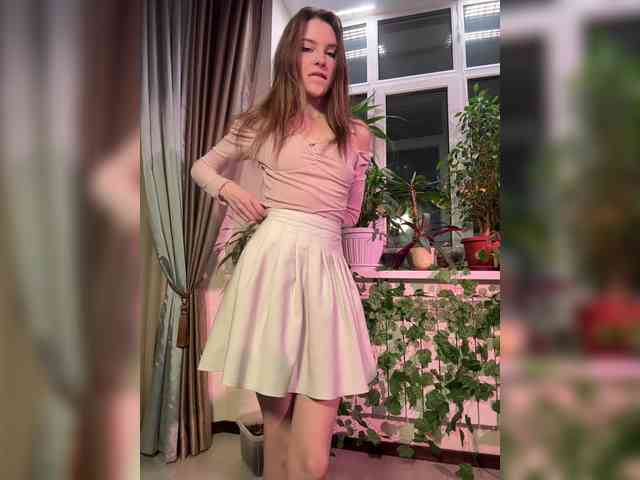 WednesdayFridayAddams webcam