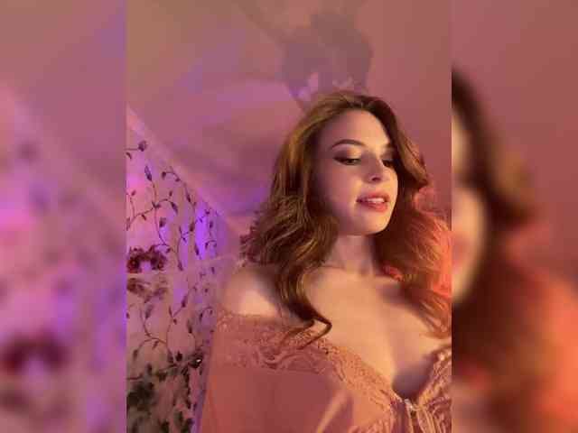 WednesdayFridayAddams webcam