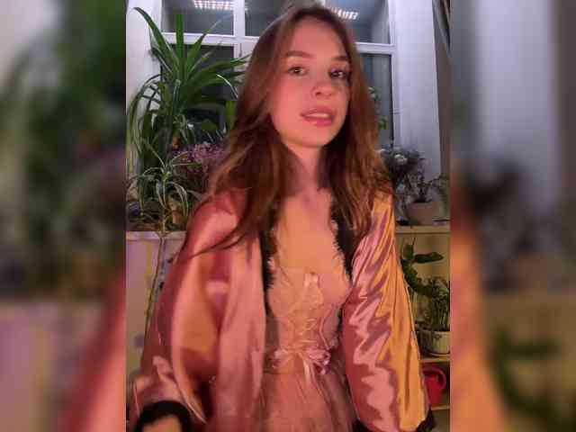 WednesdayFridayAddams webcam