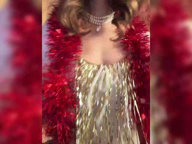 WednesdayFridayAddams webcam