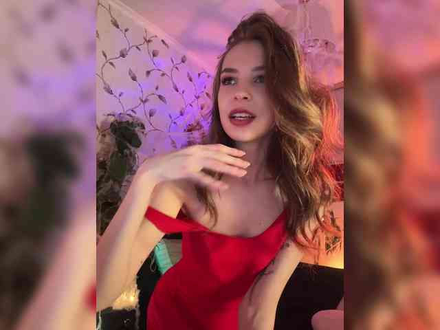 WednesdayFridayAddams webcam