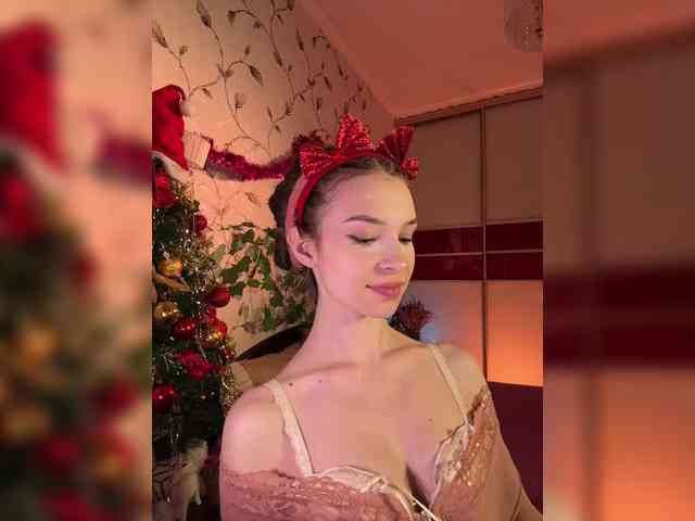 WednesdayFridayAddams webcam