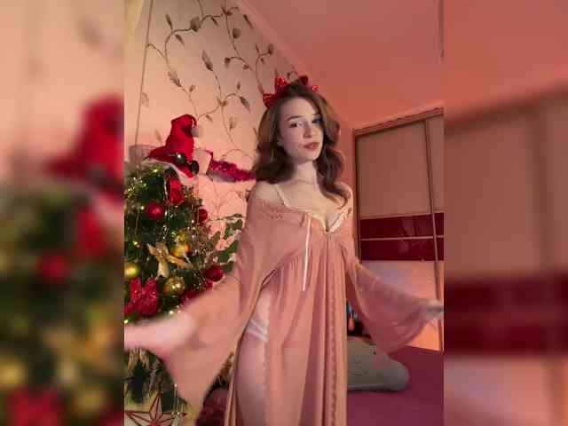 WednesdayFridayAddams webcam