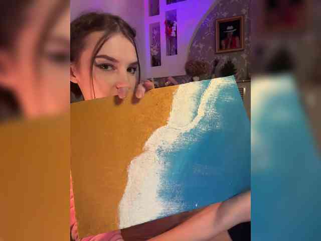 WednesdayFridayAddams webcam