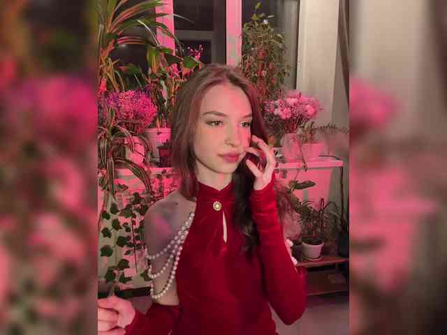 WednesdayFridayAddams webcam