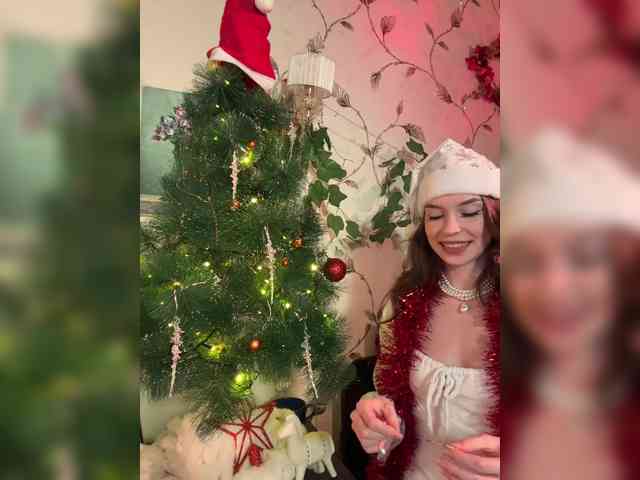 WednesdayFridayAddams webcam