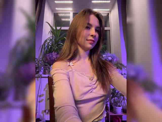 WednesdayFridayAddams webcam