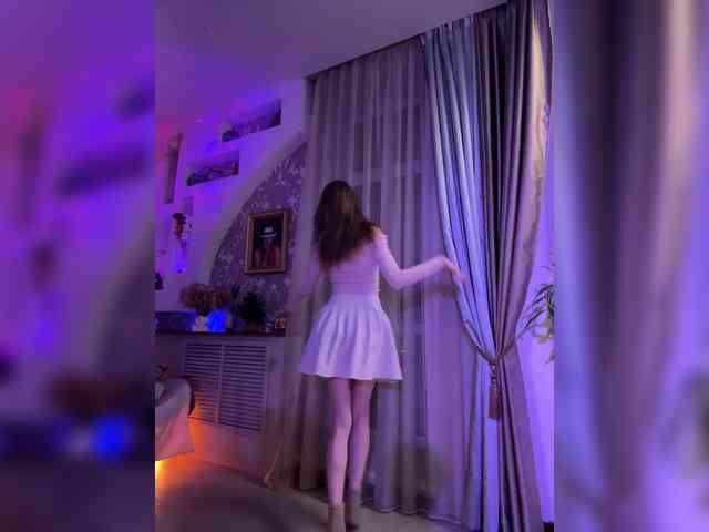 WednesdayFridayAddams webcam