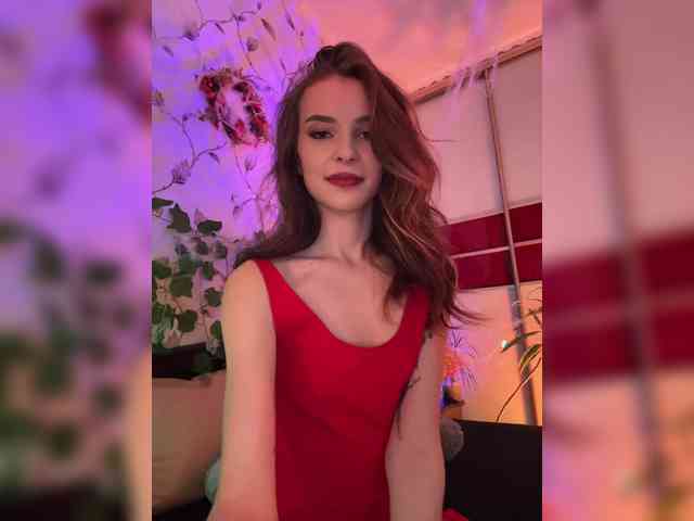 WednesdayFridayAddams webcam