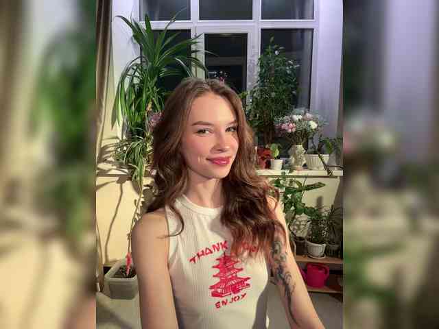 WednesdayFridayAddams webcam