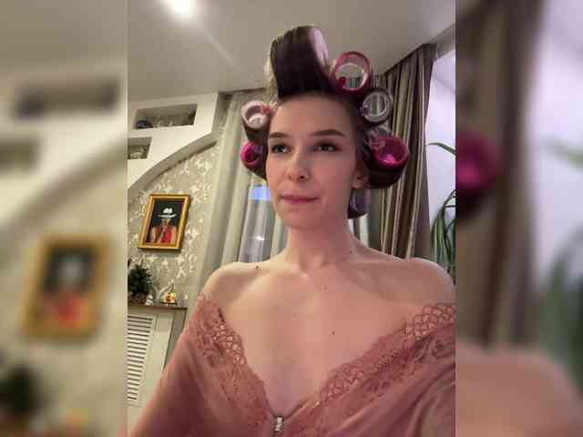 WednesdayFridayAddams webcam