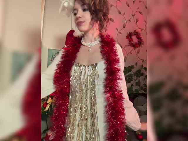 WednesdayFridayAddams webcam