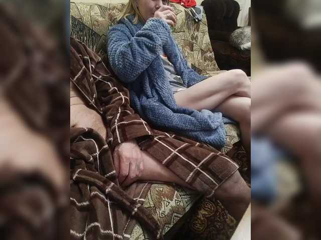 Lyda27081's BongaCams show and profile