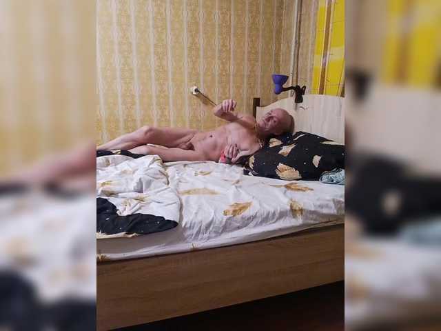 Lyda27081's BongaCams show and profile