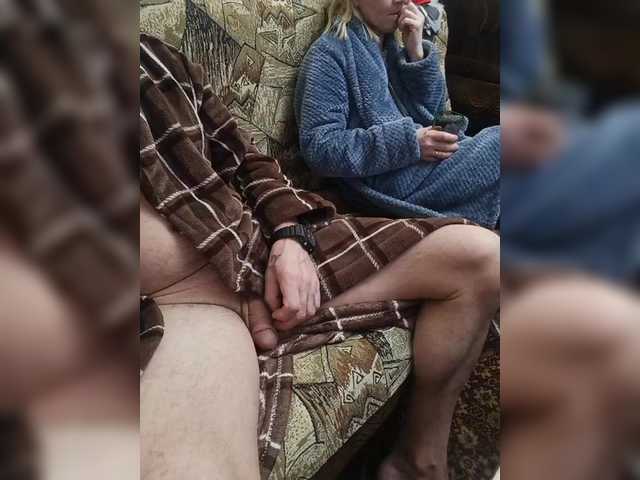 Lyda27081's BongaCams show and profile