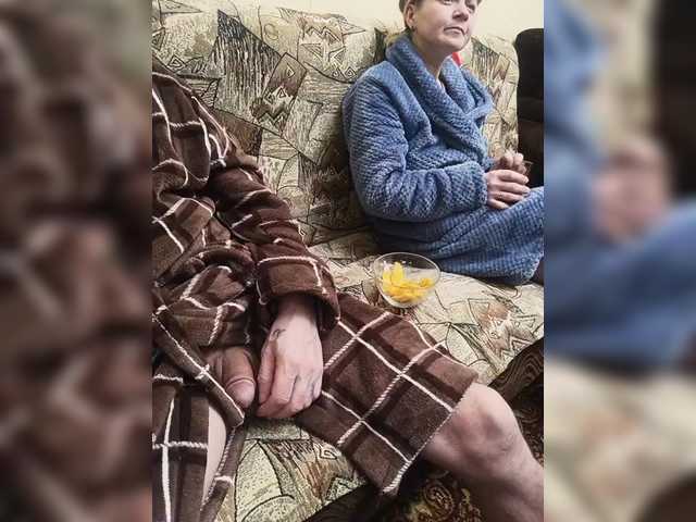 Lyda27081's BongaCams show and profile