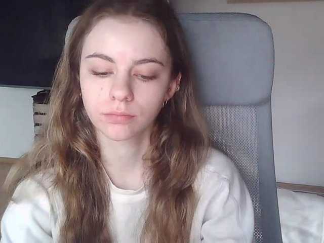 AriaModel's BongaCams show and profile