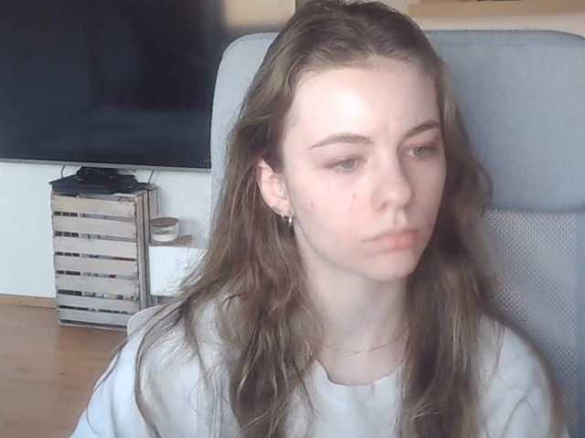 AriaModel's BongaCams show and profile