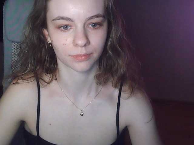 AriaModel's BongaCams show and profile