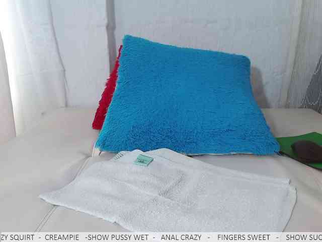 Samantrak-Love webcam