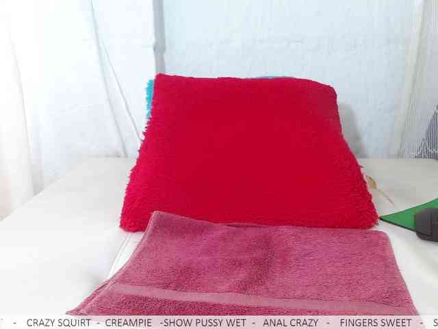 Samantrak-Love webcam