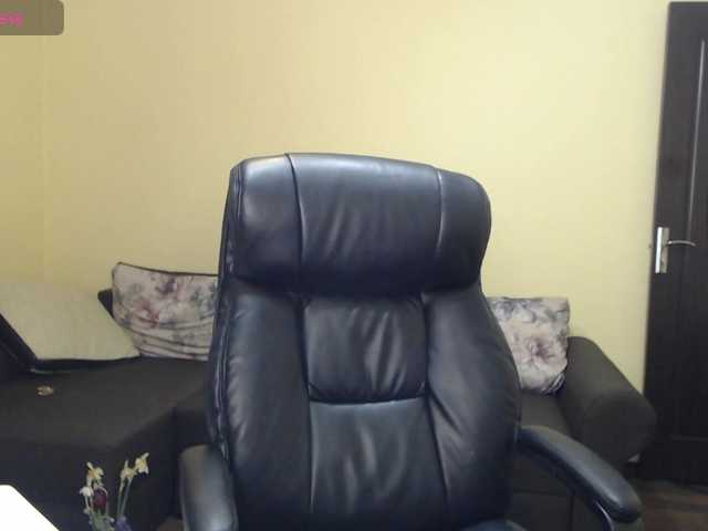 CandyHellenx's BongaCams show and profile