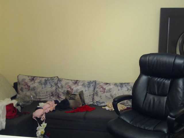 CandyHellenx's BongaCams show and profile