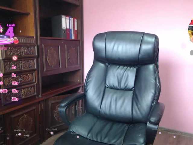 CandyHellenx's BongaCams show and profile