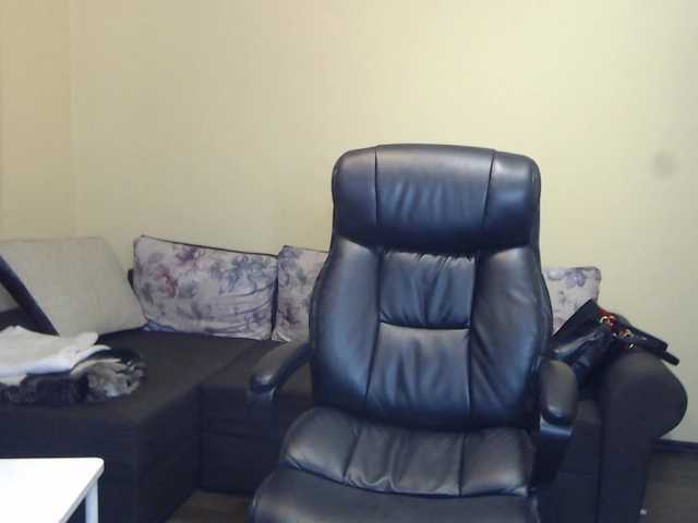 CandyHellenx's BongaCams show and profile