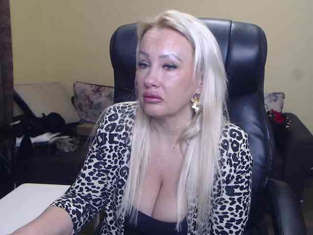CandyHellenx webcam