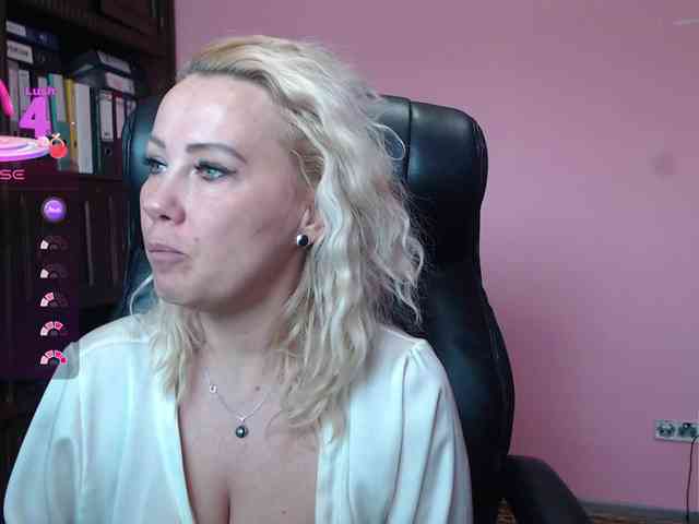 CandyHellenx webcam