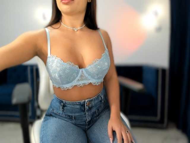 evellineeva1's BongaCams show and profile