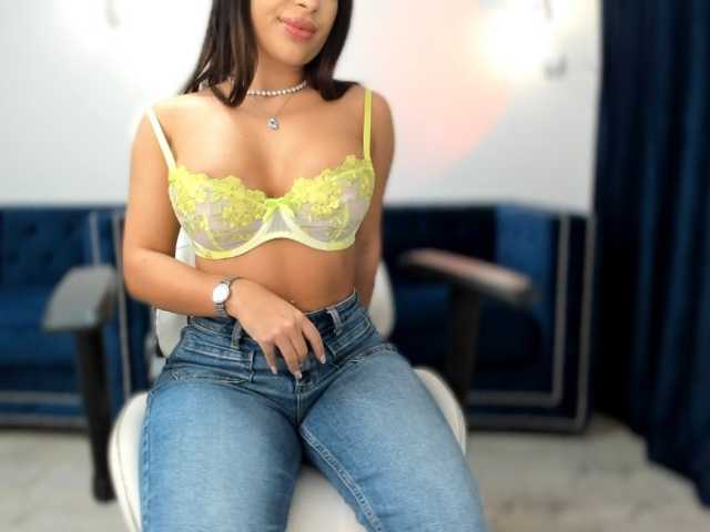 evellineeva1's BongaCams show and profile