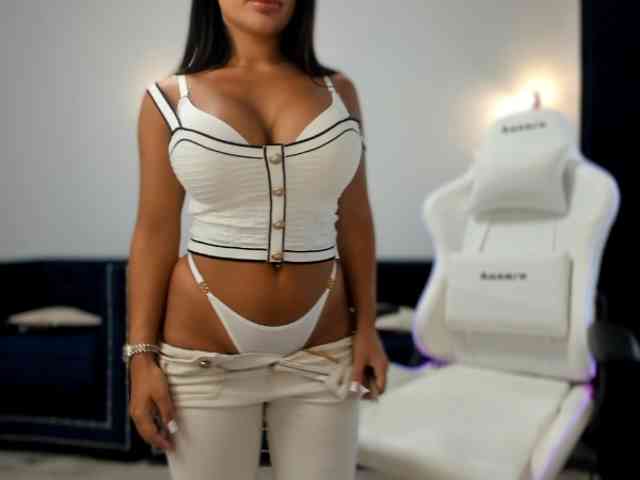 evellineeva1 webcam