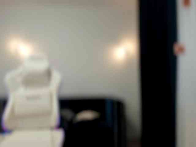 evellineeva1 webcam