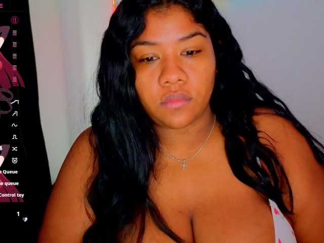 paola091's BongaCams show and profile