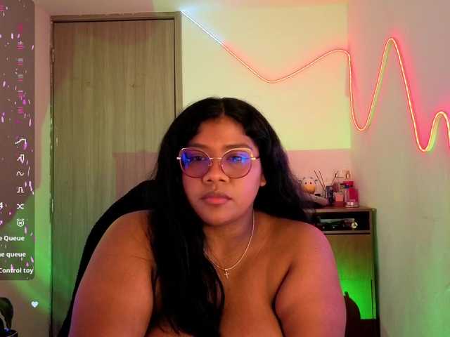 paola091's BongaCams show and profile