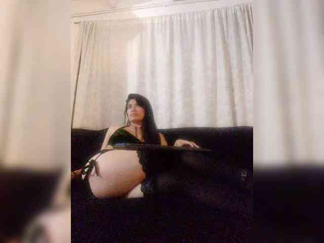 Linda-Tease Linda-Tease