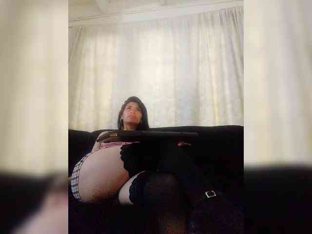 Linda-Tease webcam