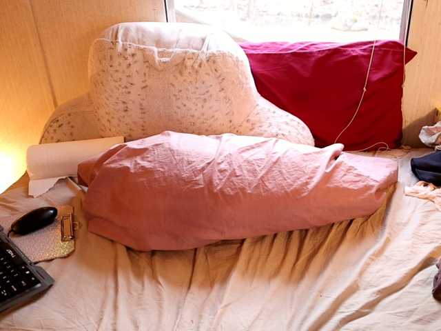 XxpixeyxX's BongaCams show and profile