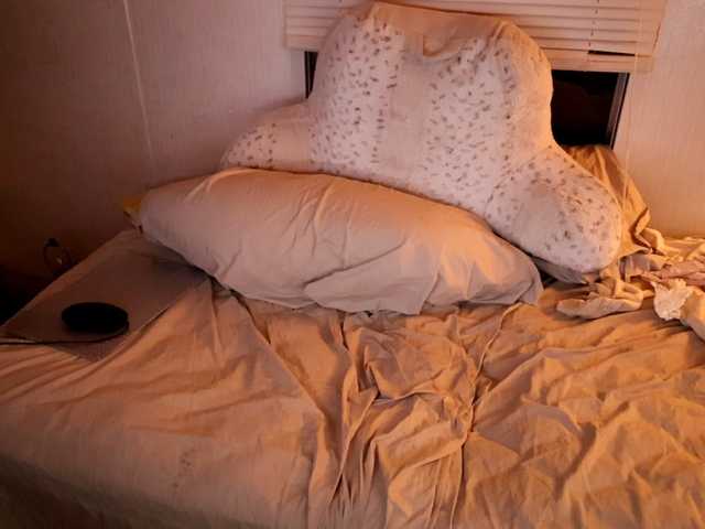 XxpixeyxX's BongaCams show and profile