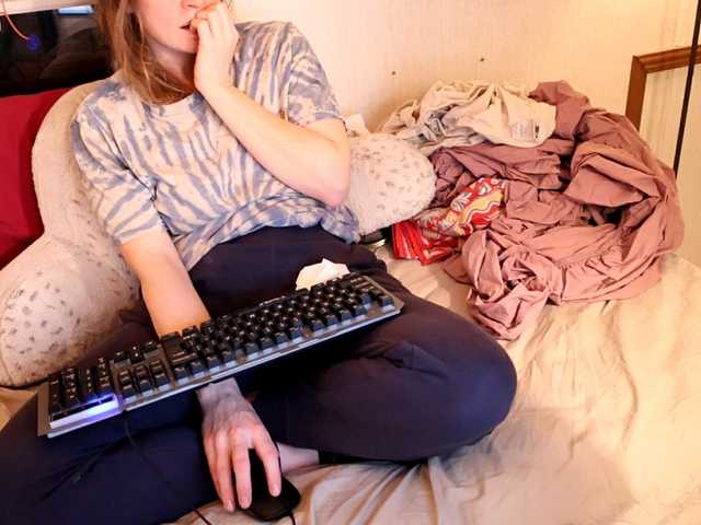 XxpixeyxX's BongaCams show and profile