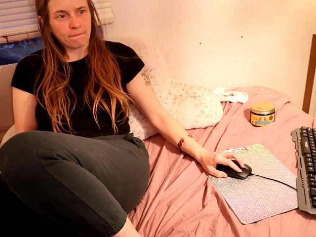 XxpixeyxX's BongaCams show and profile